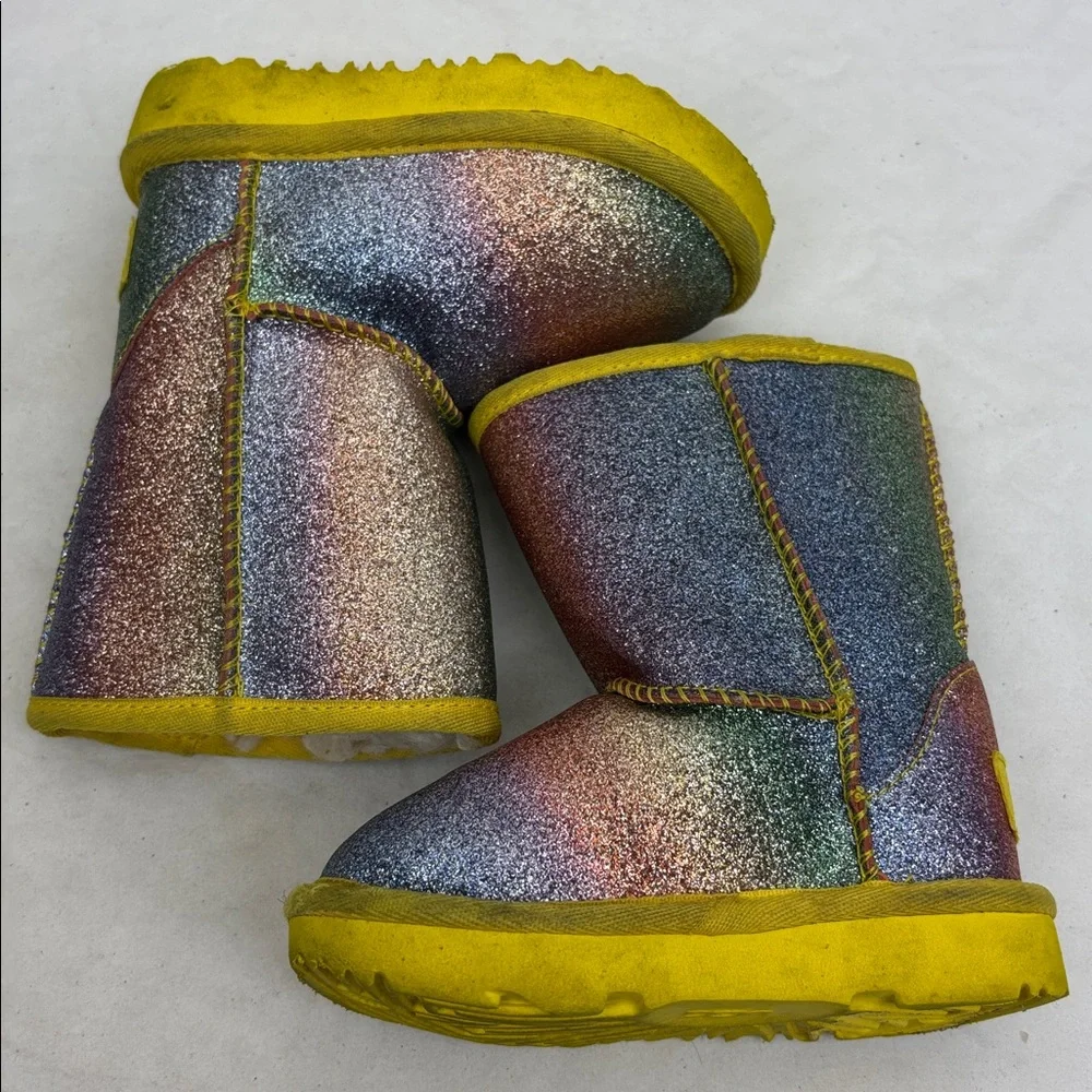 Ugg Sparkle Rainbow Kids Winter Boots with Yellow Trim for baby SZ 6